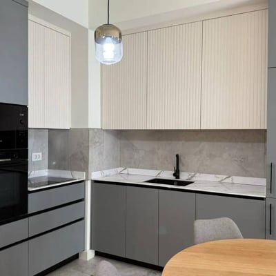 Miete einer geräumigen 3-Zimmer-Wohnung, 73 m², BW Scala, Belgrad, Serbien